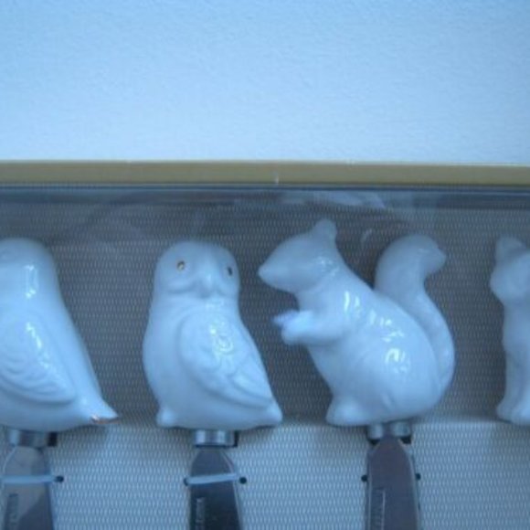 Set of 4 Animal Cheese Knives - Picture 2 of 2